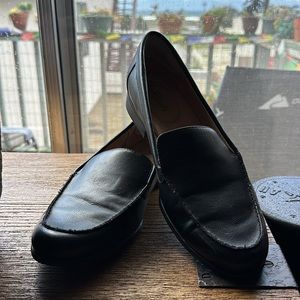 LifeStride soft system, Black slip on loafers. 100% synthetic. Machine wash. 11W
